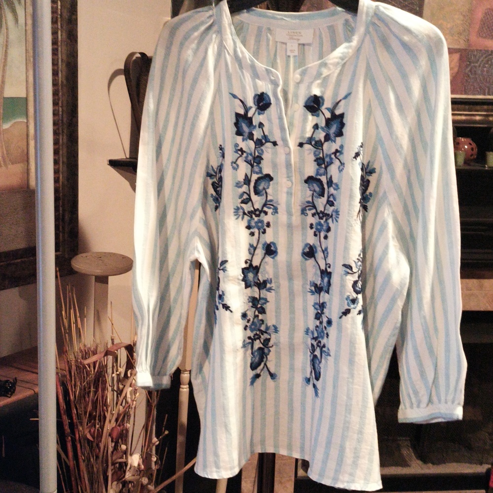 FINAL PRICE Charter Club Blue & White Embroidered Striped Floral Linen Top